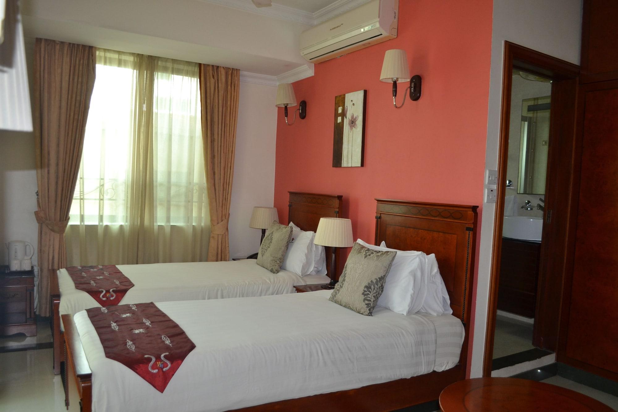 Hotel Nikko Towers Dar es Salaam Buitenkant foto