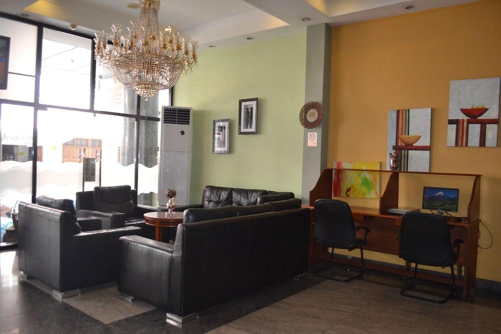 Hotel Nikko Towers Dar es Salaam Buitenkant foto