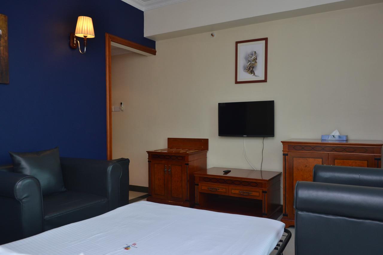 Hotel Nikko Towers Dar es Salaam Buitenkant foto