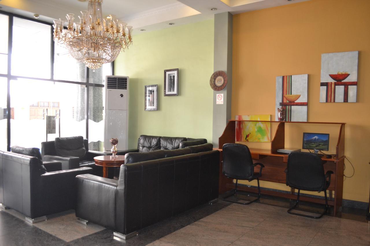 Hotel Nikko Towers Dar es Salaam Buitenkant foto