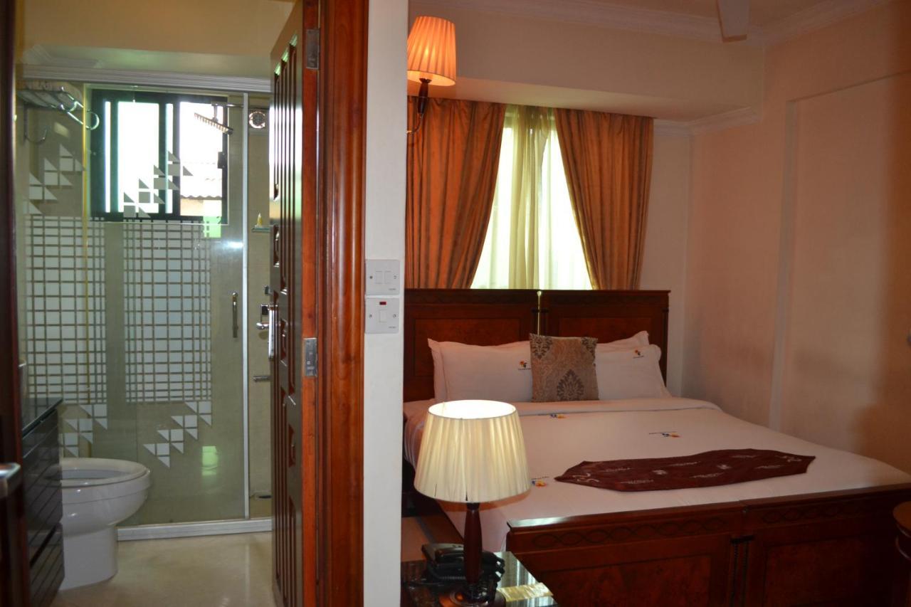 Hotel Nikko Towers Dar es Salaam Buitenkant foto