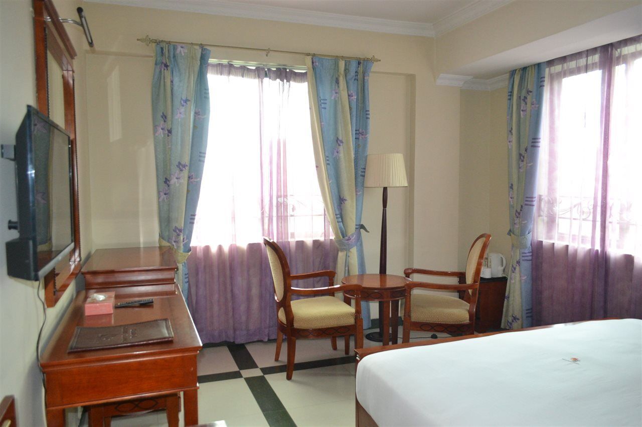 Hotel Nikko Towers Dar es Salaam Buitenkant foto